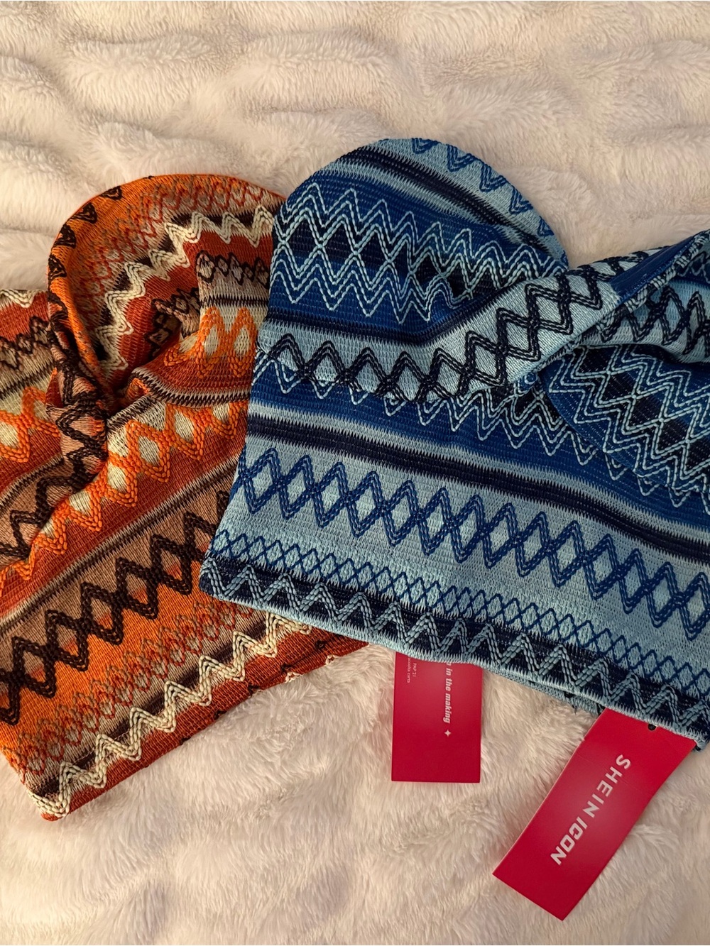 SHEIN Zigzag Pattern Bandeau Crop Top Duo in Blue & Orange